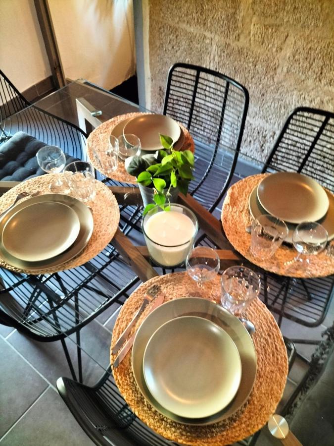 Maison De Village Familiale Pont Du Gard, Toit Terrasse, Barbecue, Fibre Vers-Pont-du-Gard Exteriör bild